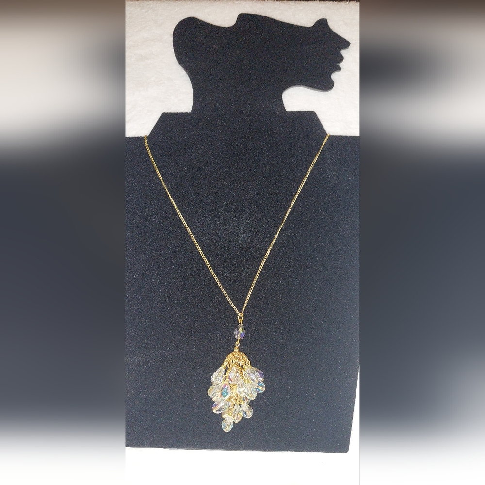 Vintage Estate Sale Piece Goldtone and AB Crystal Drop Necklace - Picture 4 of 7